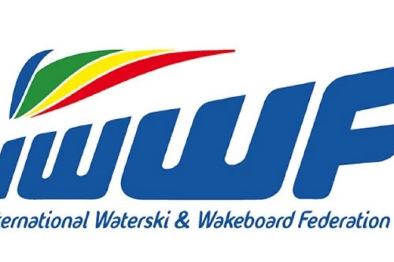 滑水故事:滑水者的联盟——国际滑水联合会