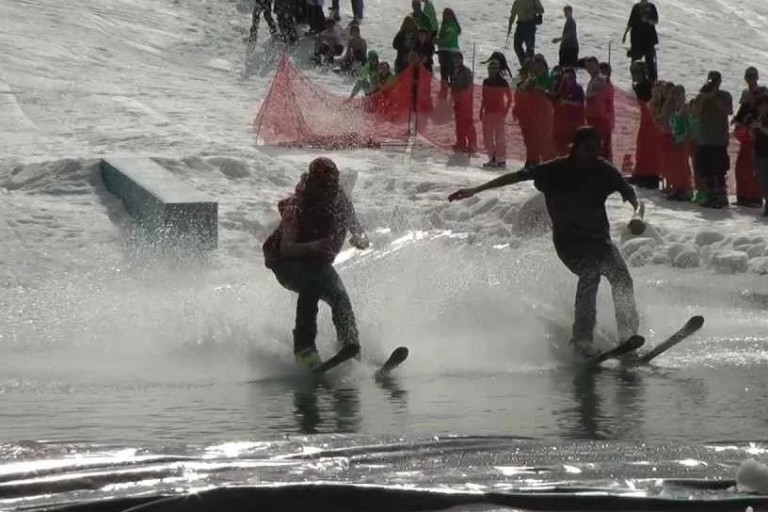 滑水故事 | 滑雪摔跟头摔出了滑水